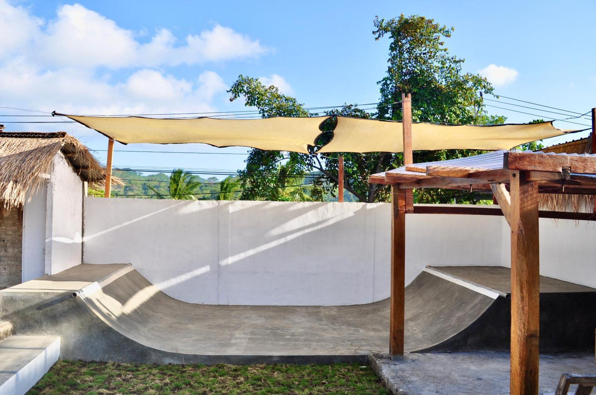 Ripbowl Guest House Selong Belanak Exterior foto