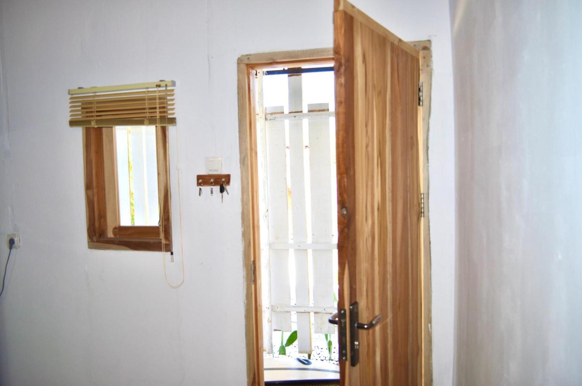 Ripbowl Guest House Selong Belanak Quarto foto